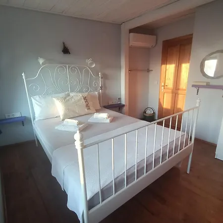 Melekler Homestay Ayvalik